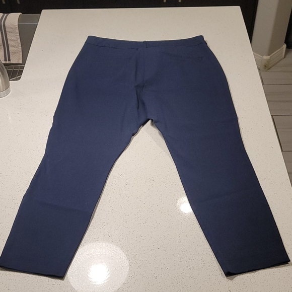 Pants - Picture 2 of 3